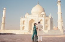 Private Taj Mahal,Agra Fort Day Trip From Delhi with 5-Star Lunch