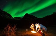 Northern Lights 8 people Max With photos pickup and Thermal Suits