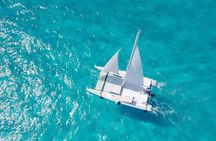 Isla Mujeres Your Way – Private Catamaran, Snorkel & Open Bar