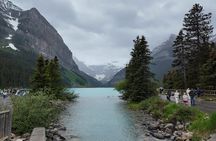 Moraine Lake, Lake Louise & Banff Tour from Calgary, Canmore