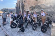 Discovering the hidden treasures of Matera in and bike