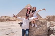 Giza Pyramids and Grand Egyptian Museum Private Tour