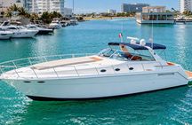 Private Luxury Yacht 55FT Rental in Cancun