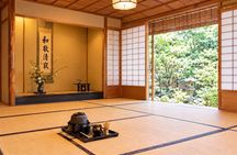 Kyoto: Kimono & Traditional Matcha Tea Ceremony