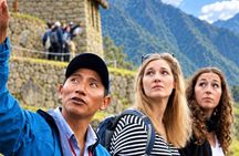 Machu Picchu: Private Tour Guide Service (2–3 Hours)