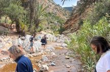 Hiking Beyond Paradise Valley