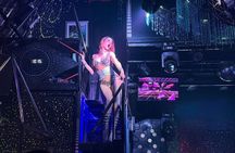 Chiang Mai: Ladyboy Cabaret – Stories, Dinner and Sparkle