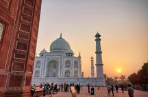 Private Taj Mahal Day Tour from Delhi with Taj Mahal View Lunch