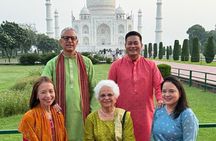 Private Taj Mahal Day Tour from Delhi with Taj Mahal View Lunch