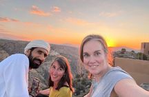 Private 4WD Adventure in Nizwa Fort, Souq & Jebel Akhdar