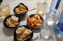 Santiago: guided foodie tour with drinks, tapas and live music