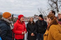 Private Prague City Highlights Tour with a Stop at a Czech Cafe