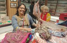 Private Delhi Shopping Tour with Female Guide