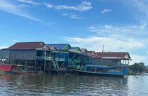 Kampong Phluk Floating Village by Vintage Jeep & Boat