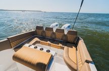30 Foot Private Boat In Cartagena Islands For Up To 8 People
