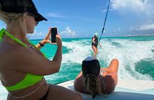 Luxury Private Wakesurf & Wakeboard Experience in Cancun 2 Hours