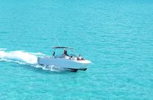 Providenciales Private Boat Tour: Snorkeling & Island Hopping