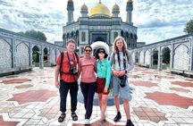 Private Bandar Highlight, Water Village & Proboscis Monkey Tour