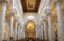 Personalized City Walking Tour in Lecce with Local