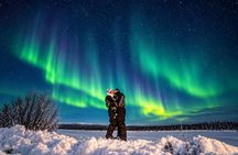 Northern Lights Hunt from Rovaniemi with Folk Tales and Snacks over Campfire