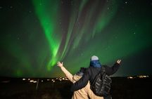 Northern Lights 4x4 Super Vehicle Hot Cocoa and Photos