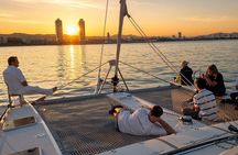 Sunset Catamaran: Tapas, Open Bar, Music & Dinner