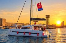Sunset Catamaran: Tapas, Open Bar, Music & Dinner