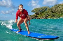 Noosa: Learn To Surf Safari & Beach 4×4 Tour