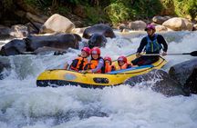 Chiang Mai Rafting in Mae Taeng River with Thai Buffet