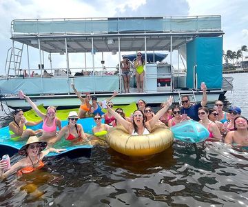 Double Deck Pontoon Party Cruise