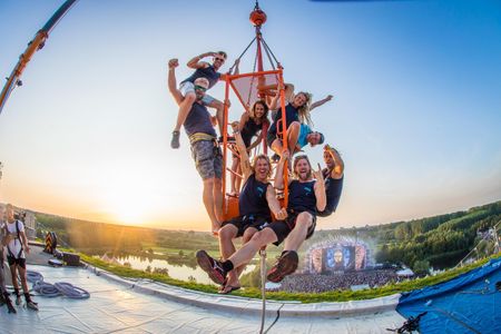 Bungy jump in Scheveningen