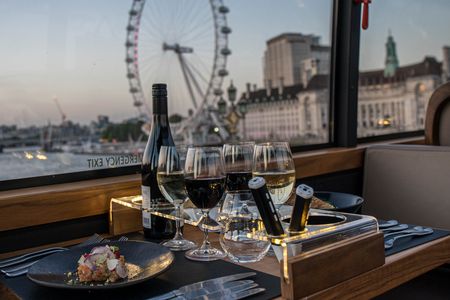Bustronome Gourmet Dinner Tour - London