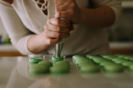 Classic French Macarons