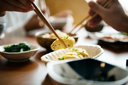 Japanese Street Food: Okonomiyaki