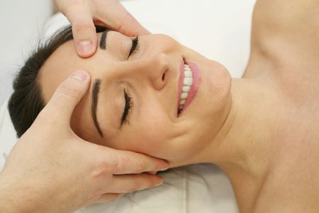 Hyaluronic + Collagen Oxygenation CO2 Facial in NYC