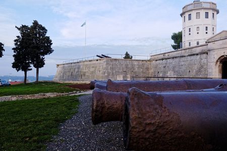 Pula walking tour: past and present