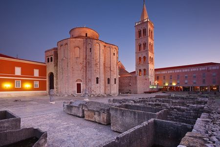 Zadar walking tour: Sea Organ and Roman Forum