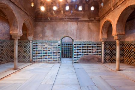 Alhambra guided tour with Arabian baths tickets