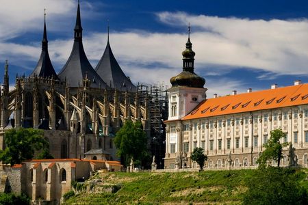 Kutná Hora city tour from Prague with Admissions