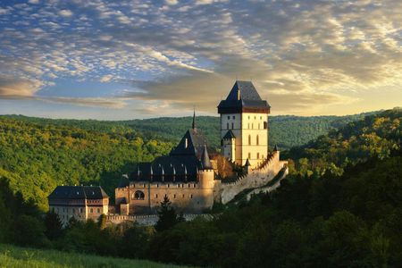 Half-day tour to Karlštejn castle