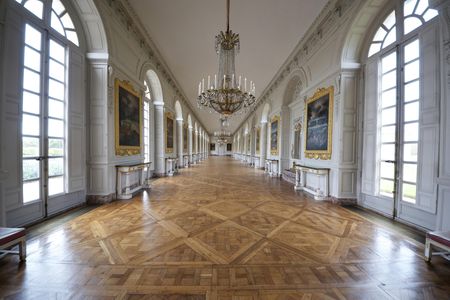 Versailles with audio guide and Paris transfer