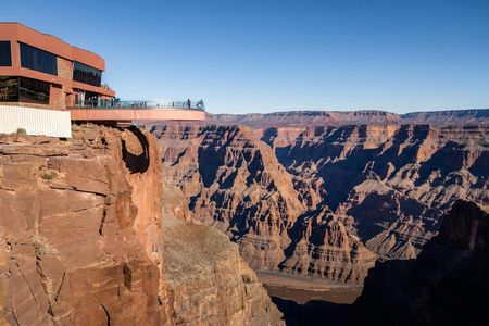 Grand Canyon West Rim by Luxury Limo Van with Hoover Dam photo stop