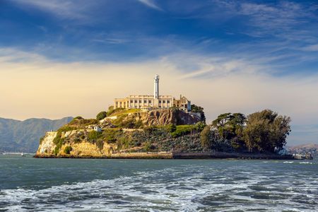 Alcatraz tickets with San Francisco 2-day hop-on hop-off including night tour