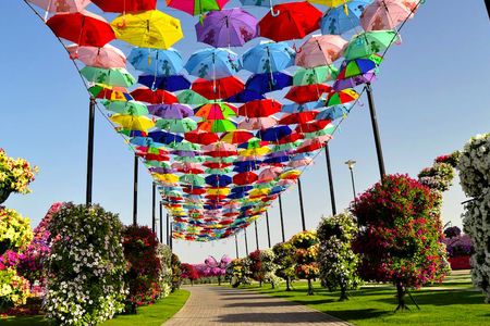 Dubai Miracle Garden and Global Village shopping tour