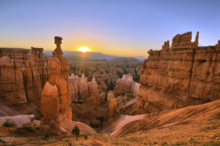 Zion and Bryce National Park 2-day tour with camping