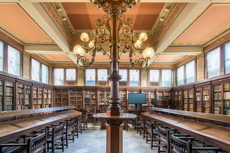 The Arús Library skip-the-line tickets and guided visit