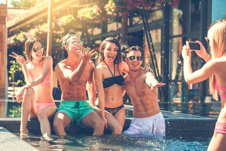 VIP Vegas day club crawl