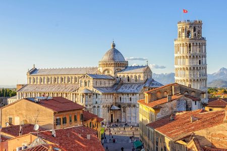 Square of Miracles Guided Tour with Optional Leaning Tower Tickets