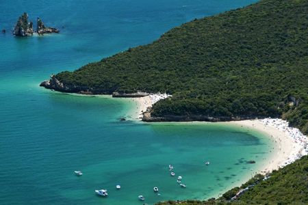 Arrábida Natural Park yacht tour from Lisbon