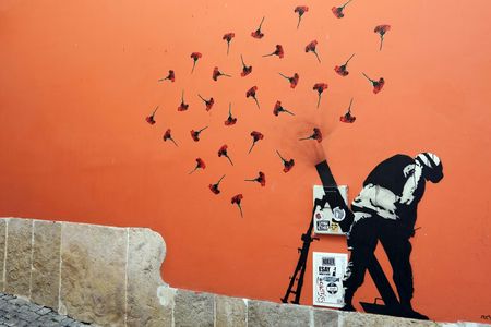 Lisbon street art guided tour